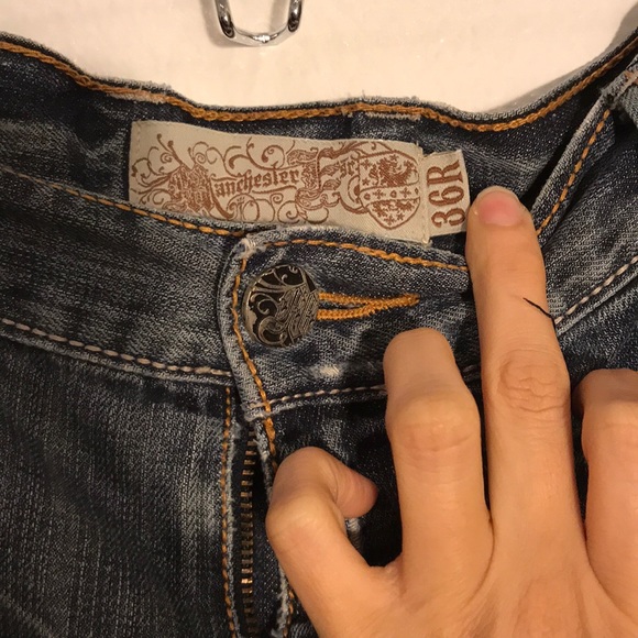 Used Men’s size 36R Manchester aged Jeans - Picture 4 of 8